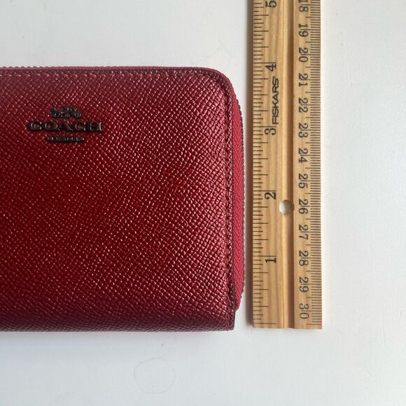 Coach Metallic Crossgrain Leather Zip Around Wallet Red Black Antique F29444 - Picture 9 of 9